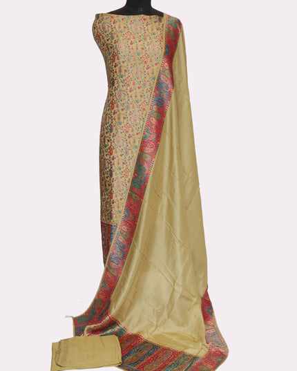 Banarsi Menakari Suit Heighlighted  with Hand Work - Color Ghiya Green - Size REG