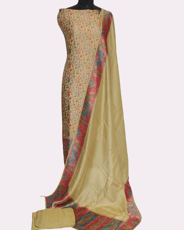 Banarsi Menakari Suit Heighlighted  with Hand Work - Color Ghiya Green - Size REG